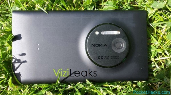 Nokia Lumia 1020 with 41MP camera
