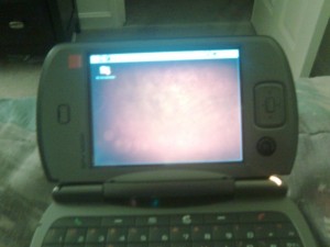 Read more about the article zUbuntu running on HTC Universal (Qtek 9000/XDA Exec)