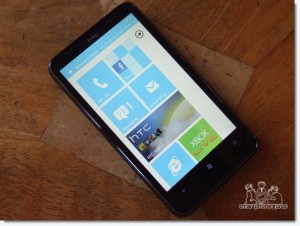 Read more about the article HTC HD7 review