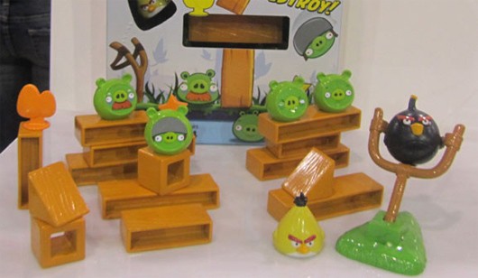 Read more about the article Angry Birds board game is coming!