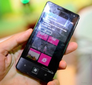 Read more about the article Asus E600 will be available for developers only