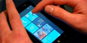 Read more about the article CDMA WP7 phones are coming