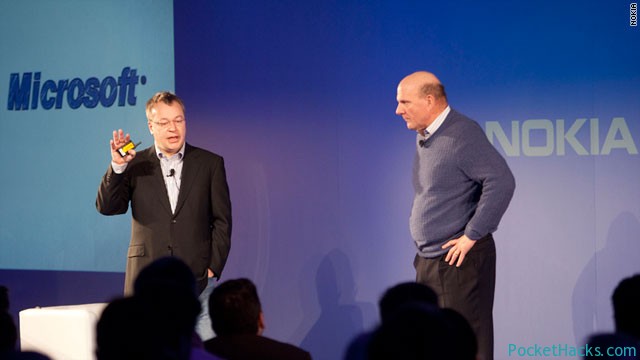 Read more about the article Stephen Elop shows us a Nokia device running WP7