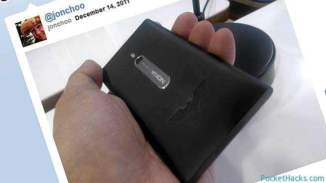 You are currently viewing The Lumia 800 with a special Batman edition