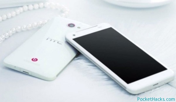 Read more about the article New Leaked Photos of HTC Deluxe DLX