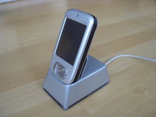 Read more about the article Mini USB home made docking station Qtek S200 (HTC Prophet)