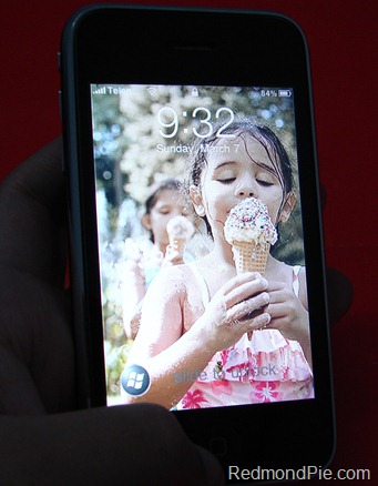 Read more about the article Windows Phone 7 Series theme for iPhone = LOL